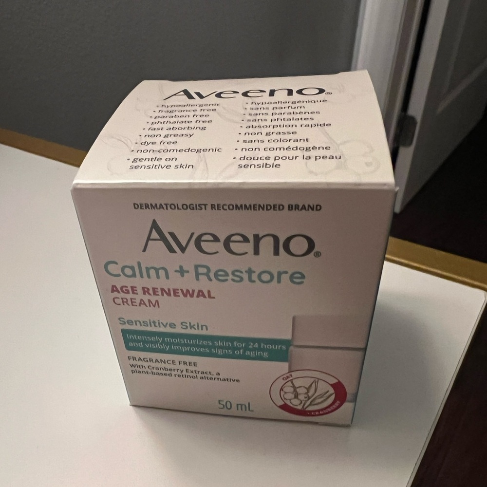 Aveeno Calm + Restore Age Renewal Cream